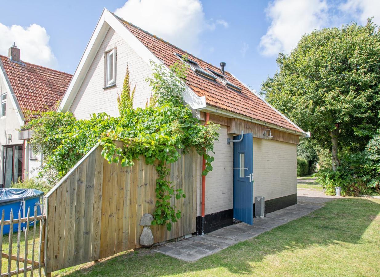 Eendrachtweg 4 De Cocksdorp  Buitenkant foto